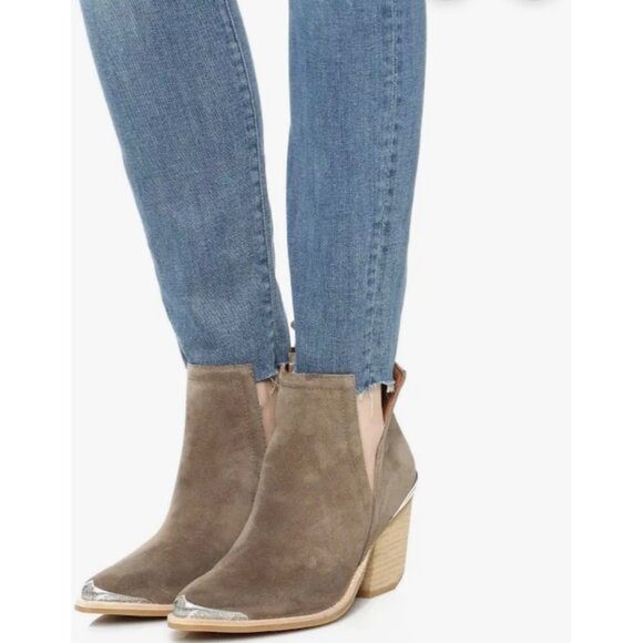 Jeffrey Campbell Cromwell Suede Boot - Taupe 7 NWOB - Picture 1 of 10